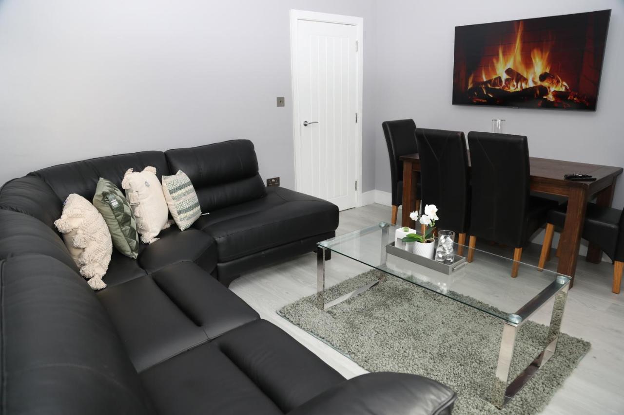 Homely 1-Bed Apartment In Birmingham Exterior photo